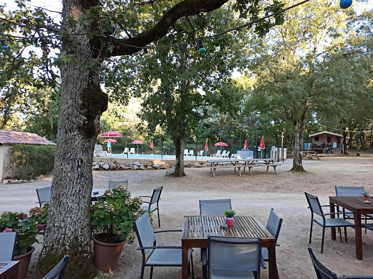 Lodges Du Bois Dodo - Ancien Camping De Bois Redon Septfonds Екстериор снимка