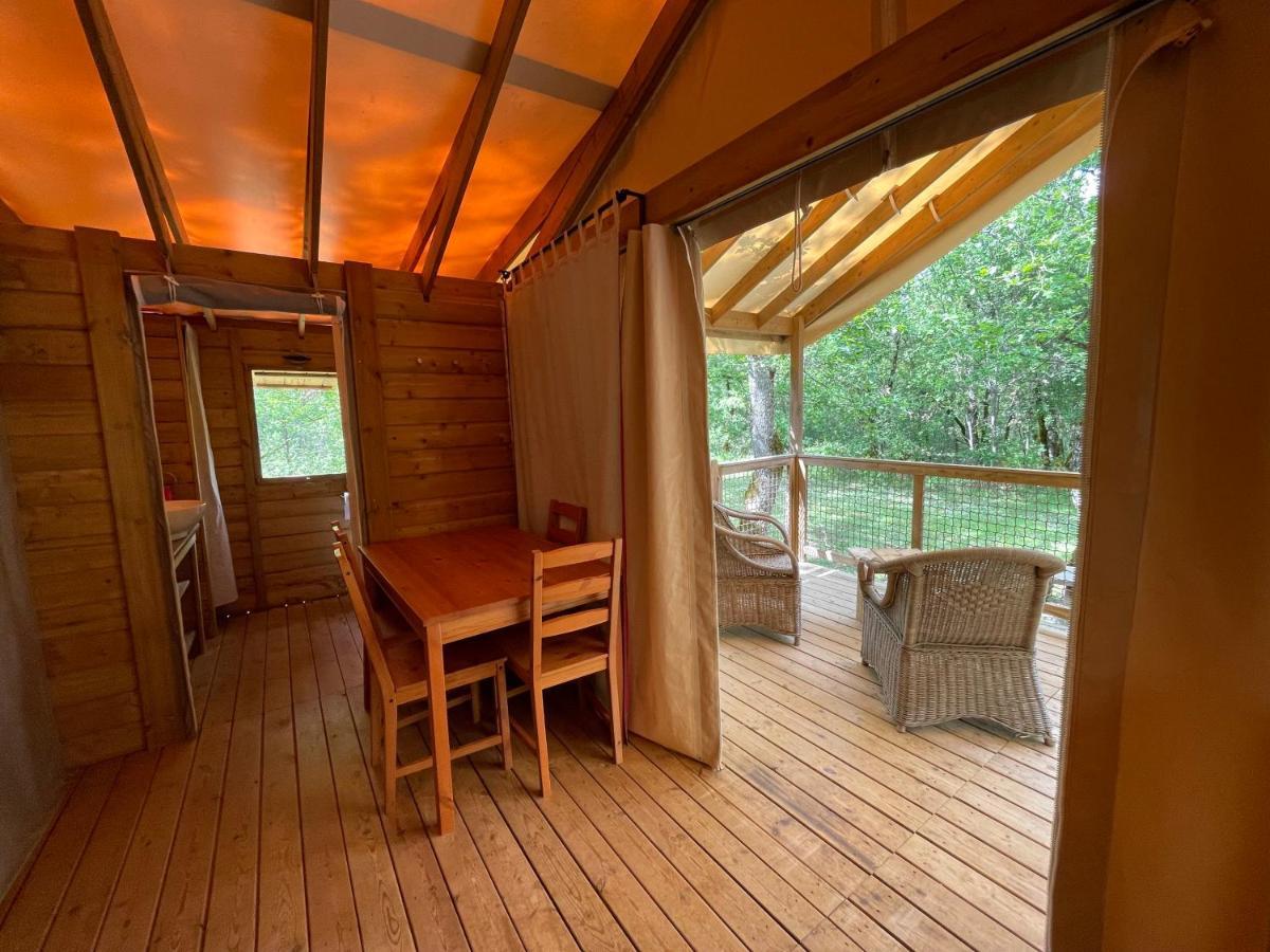 Lodges Du Bois Dodo - Ancien Camping De Bois Redon Septfonds Екстериор снимка